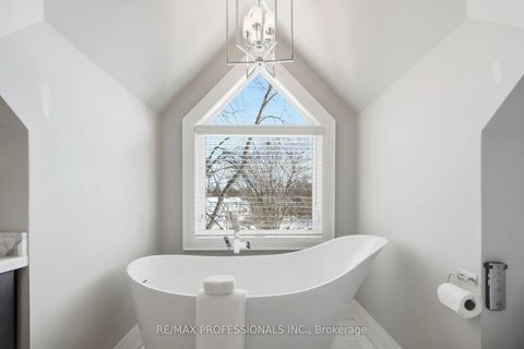 Photo 23 at 12 Walford Road, Kingsway South, Toronto