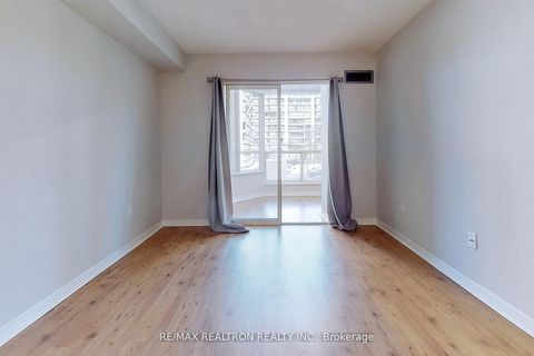 Photo 20 at 208 - 175 Cedar Avenue, Harding, Richmond Hill