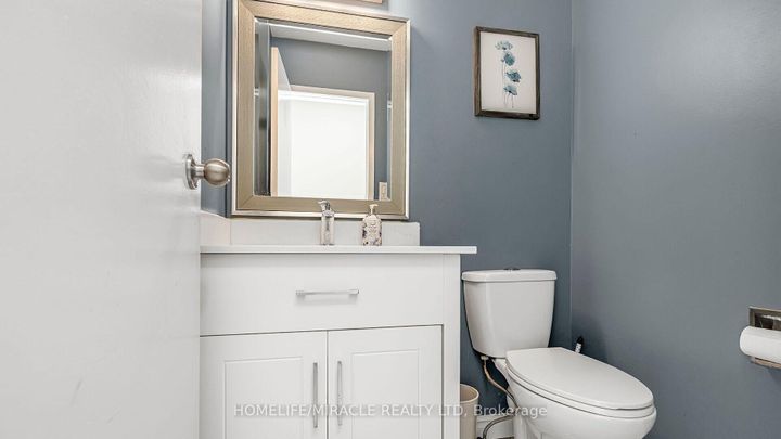 Photo 7 at 52 - 1290 Bridletowne Circle, L'Amoreaux, Toronto