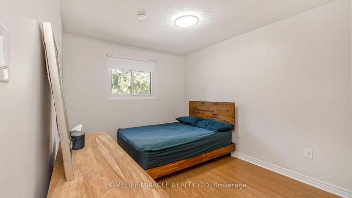 Photo 25 at 52 - 1290 Bridletowne Circle, L'Amoreaux, Toronto