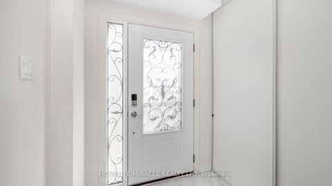 Photo 5 at 52 - 1290 Bridletowne Circle, L'Amoreaux, Toronto