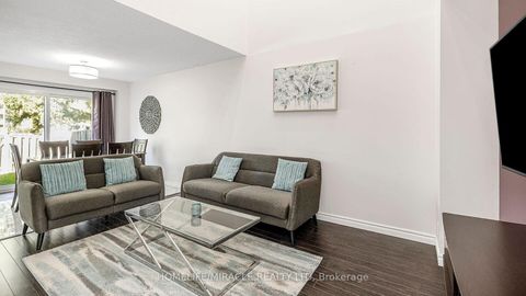 Photo 9 at 52 - 1290 Bridletowne Circle, L'Amoreaux, Toronto