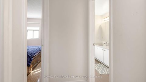 Photo 33 at 52 - 1290 Bridletowne Circle, L'Amoreaux, Toronto