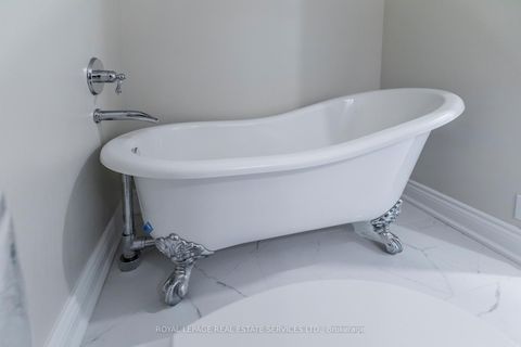 Photo 11 at 309 - 1 Palace Pier Court, Mimico, Toronto