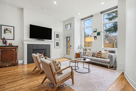 Photo 8 at 423 Manor Road E, Mount Pleasant East, Toronto