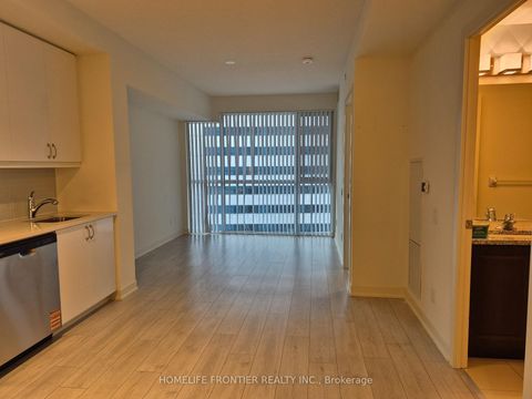 Photo 6 at 1915 - 4955 Yonge Street, Willowdale East, Toronto