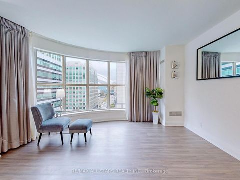 Photo 19 at 711 & 712 - 36 Blue Jays Way, Waterfront Communities C1, Toronto