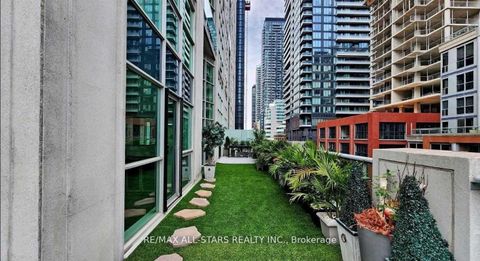 Photo 30 at 711 & 712 - 36 Blue Jays Way, Waterfront Communities C1, Toronto