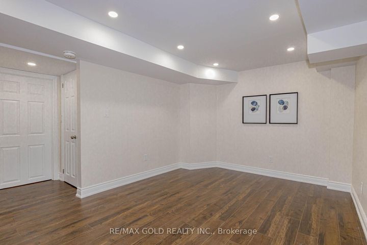 Photo 37 at 154 Brussels Avenue, Wellington, Brampton