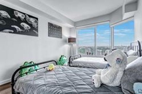 Photo 15 at Ph 4507 - 1 Palace Pier Court, Mimico, Toronto