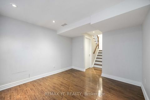 Photo 16 at 118 Tangle Briarway, Bayview Village, Toronto