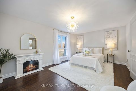 Photo 27 at 118 Tangle Briarway, Bayview Village, Toronto