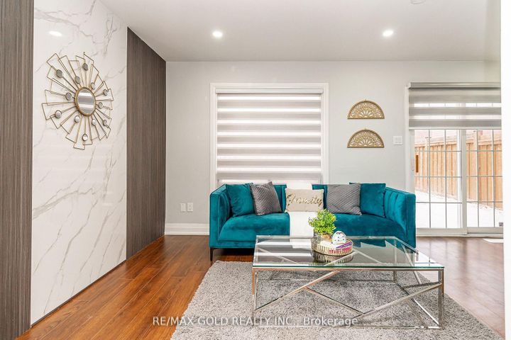 Photo 9 at 13 Martindale Crescent, Brampton West, Brampton