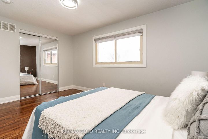 Photo 24 at 13 Martindale Crescent, Brampton West, Brampton