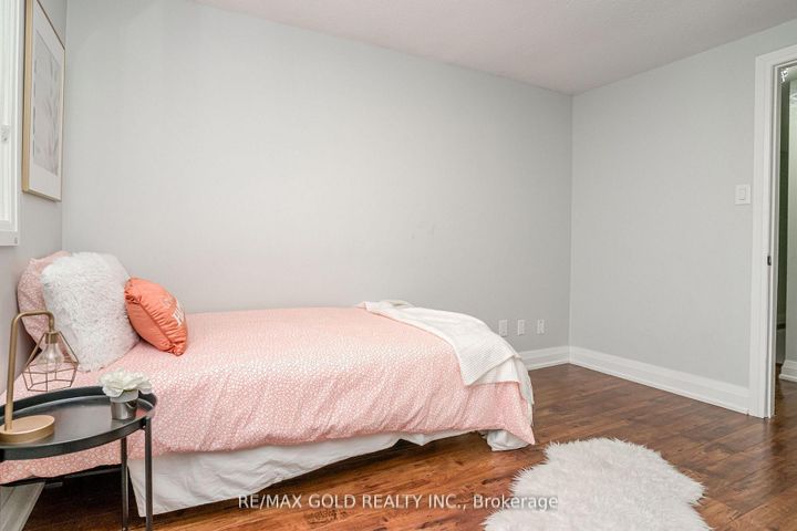 Photo 29 at 13 Martindale Crescent, Brampton West, Brampton