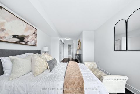 Photo 32 at 2002 - 5 CONCORDE Place, Don Mills, Toronto