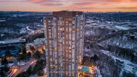 Photo 45 at 2002 - 5 CONCORDE Place, Don Mills, Toronto