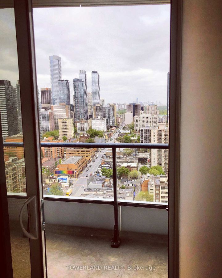 Photo 9 at 3011 - 85 Wood Street, Yonge Corridor, Toronto