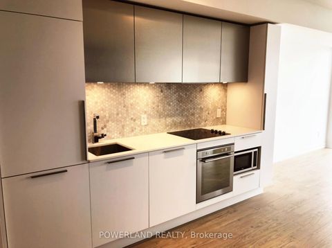 Photo 2 at 3011 - 85 Wood Street, Yonge Corridor, Toronto