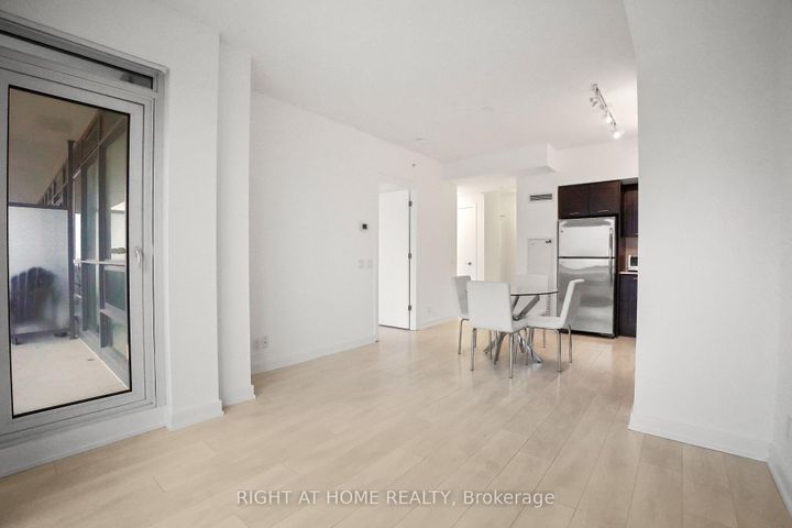 Photo 14 at 3106 - 2220 Lakeshore Boulevard W, Mimico, Toronto