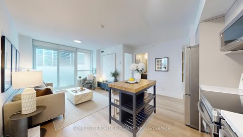 Photo 7 at 223 - 370 Highway 7, Doncrest, Richmond Hill