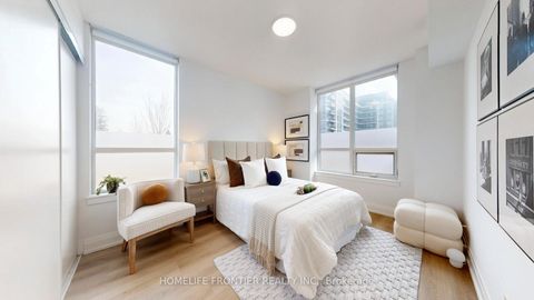 Photo 11 at 223 - 370 Highway 7, Doncrest, Richmond Hill