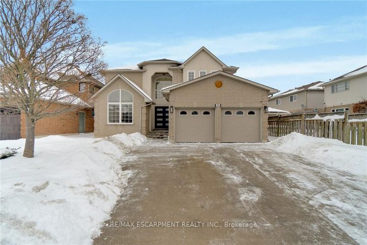 Photo 2 at 191 Hawkswood Trail, Carpenter, Hamilton