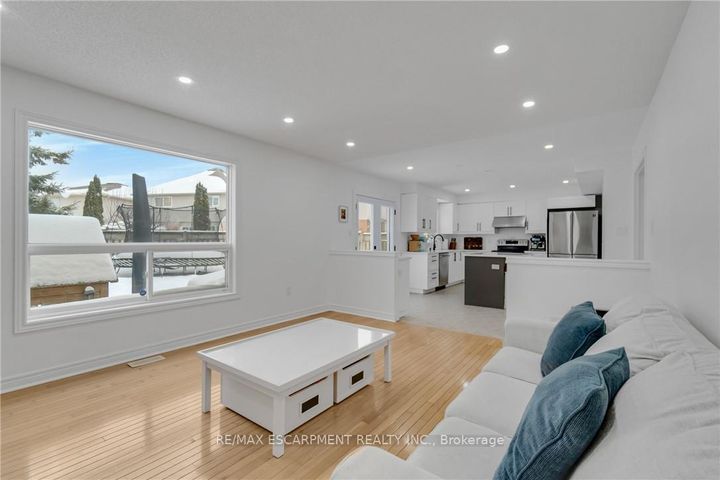 Photo 23 at 191 Hawkswood Trail, Carpenter, Hamilton