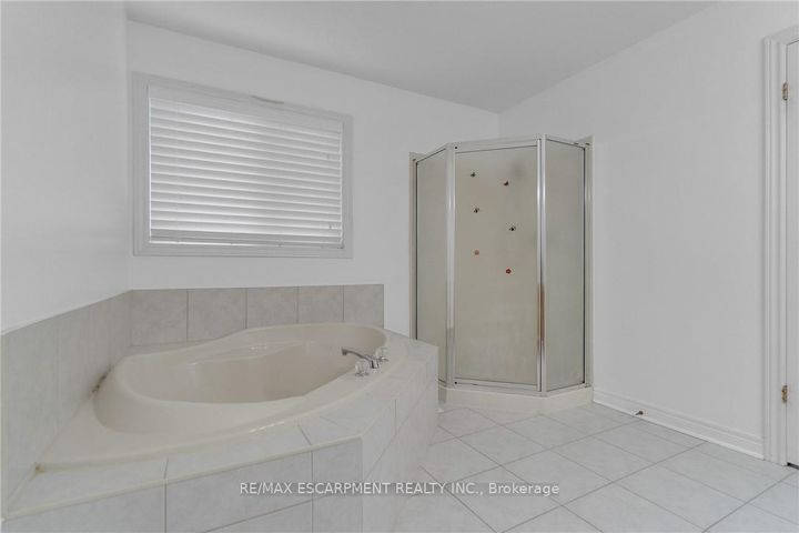 Photo 33 at 191 Hawkswood Trail, Carpenter, Hamilton