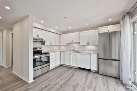 Photo 14 at 186 Madelaine Drive, Painswick South, Barrie