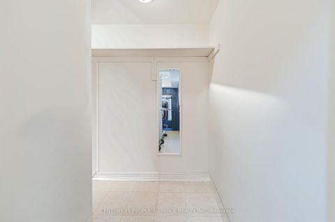 Photo 7 at 617 - 60 Fairfax Crescent, Birchmount, Toronto