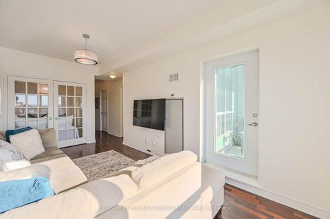 Photo 20 at 617 - 60 Fairfax Crescent, Birchmount, Toronto