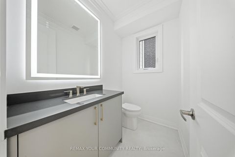 Photo 8 at 44 Globemaster Lane, Oak Ridges, Richmond Hill