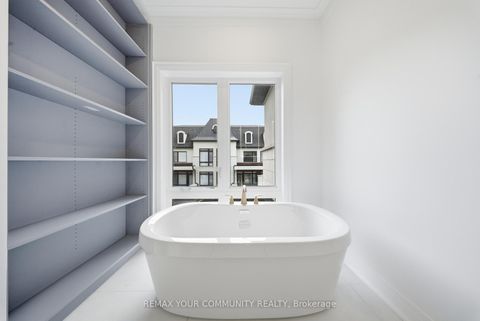 Photo 28 at 44 Globemaster Lane, Oak Ridges, Richmond Hill