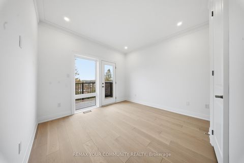 Photo 32 at 44 Globemaster Lane, Oak Ridges, Richmond Hill