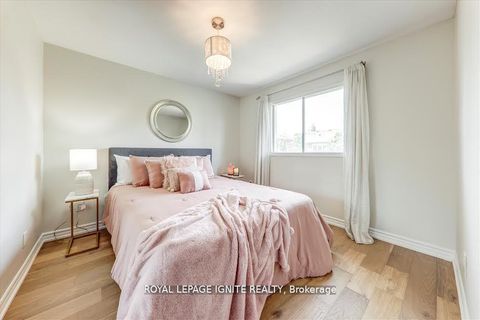 Photo 16 at 26 Halfmoon Square, Highland Creek, Toronto