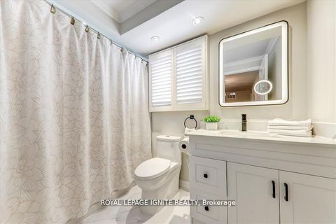 Photo 17 at 26 Halfmoon Square, Highland Creek, Toronto