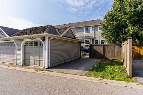 Photo 3 at 149 Carnwith Drive E, Brooklin, Whitby