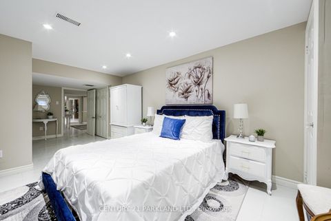 Photo 46 at 1 Radley Street, East Woodbridge, Vaughan