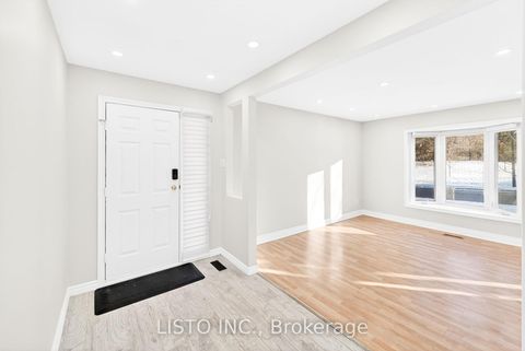 Photo 4 at 138 John Tabor Trail, Malvern, Toronto