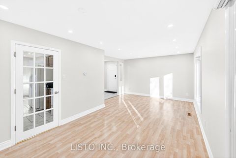 Photo 7 at 138 John Tabor Trail, Malvern, Toronto