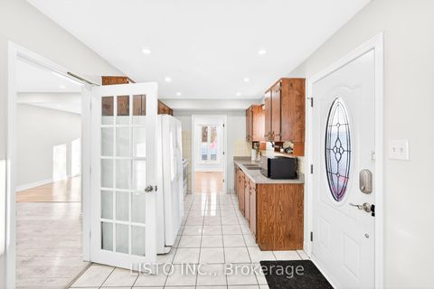 Photo 10 at 138 John Tabor Trail, Malvern, Toronto