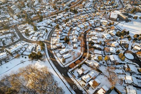 Photo 34 at 138 John Tabor Trail, Malvern, Toronto