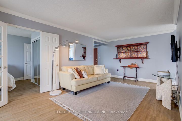 Photo 8 at 604 - 5 Lisa Street, Queen Street Corridor, Brampton