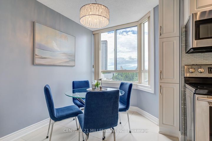 Photo 10 at 604 - 5 Lisa Street, Queen Street Corridor, Brampton