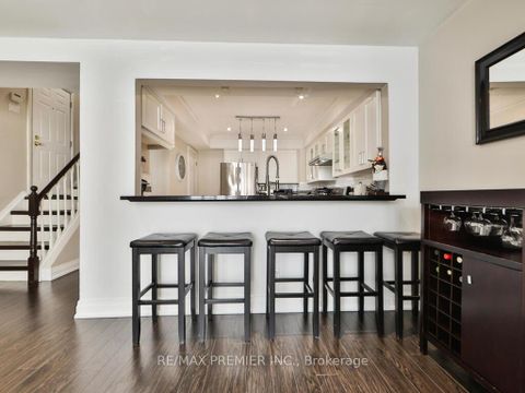 Photo 14 at 8 - 100 Arbors Lane, West Woodbridge, Vaughan