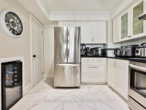 Photo 17 at 8 - 100 Arbors Lane, West Woodbridge, Vaughan