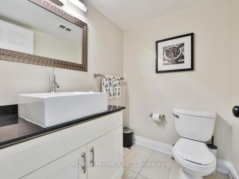 Photo 19 at 8 - 100 Arbors Lane, West Woodbridge, Vaughan