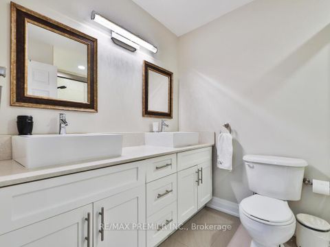 Photo 35 at 8 - 100 Arbors Lane, West Woodbridge, Vaughan