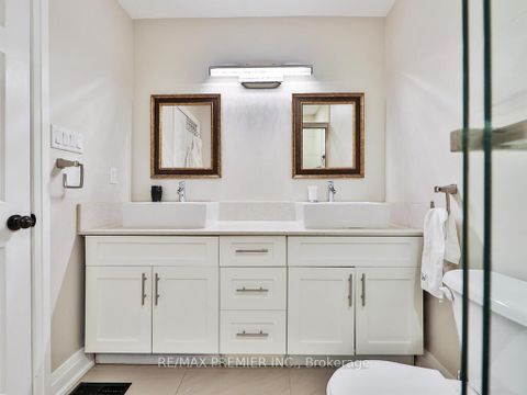 Photo 37 at 8 - 100 Arbors Lane, West Woodbridge, Vaughan